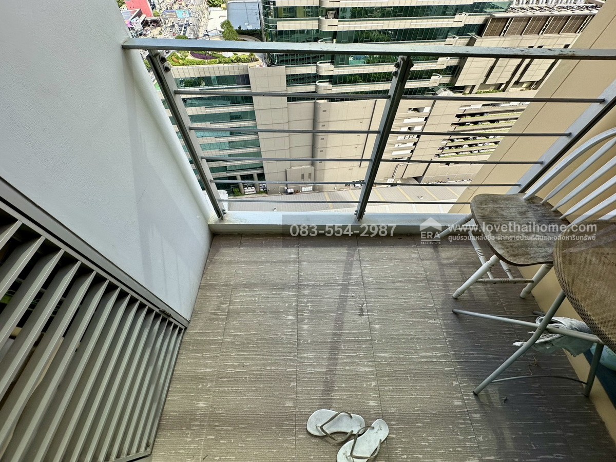 ขายคอนโด My Resort Bangkok อโศก-เพชรบุรีตัดใหม่ ราคาถูกสุดในโครงการ ใกล้ MRT เพชรบุรี มี 2 ห้องนอน 68.51 ตร.ม. ชั้น 21 แถมทั้งเฟอร์ฯ และเครื่องใช้ไฟฟ้าอย่างดี 