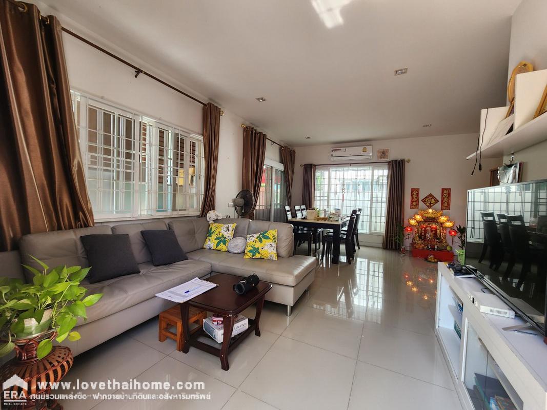 ขายถูกบ้านแฝดโครงการโกลเด้น นีโอ ลาดพร้าว-เกษตรนวมินทร์ ถ.นวมินทร์ 42 แยก 27 พื้นที่ 40.6ตรว. ขายถูกขายขาดทุนมากๆ  แบบบ้านพื้นที่ใช้สอยเยอะสุด แถมเฟอร์ฯ และแอร์ รับประกันหลังนี้คุ้มมาก ถูกสุดในโครงการ