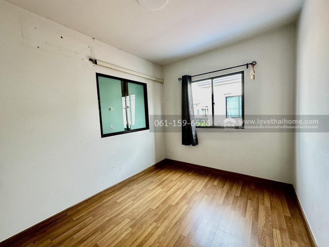 ขายทาวน์เฮ้าส์ เดอะคอนเนค 41 แจ้งวัฒนะ–ติวานนท์ หลังมุม 39.7 ตร.ว. ต่อเติมเต็มพื้นที่ ทำเลดี ใกล้รถไฟฟ้าสายสีชมพู-สถานีปากเกร็ด