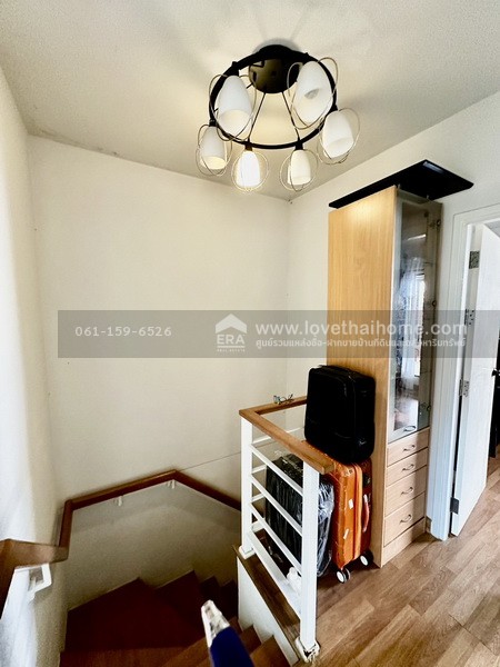 ขายทาวน์เฮ้าส์ เดอะคอนเนค 41 แจ้งวัฒนะ–ติวานนท์ หลังมุม 39.7 ตร.ว. ต่อเติมเต็มพื้นที่ ทำเลดี ใกล้รถไฟฟ้าสายสีชมพู-สถานีปากเกร็ด