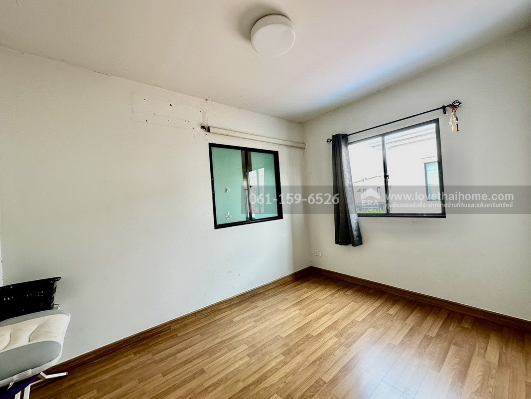 ขายทาวน์เฮ้าส์ เดอะคอนเนค 41 แจ้งวัฒนะ–ติวานนท์ หลังมุม 39.7 ตร.ว. ต่อเติมเต็มพื้นที่ ทำเลดี ใกล้รถไฟฟ้าสายสีชมพู-สถานีปากเกร็ด