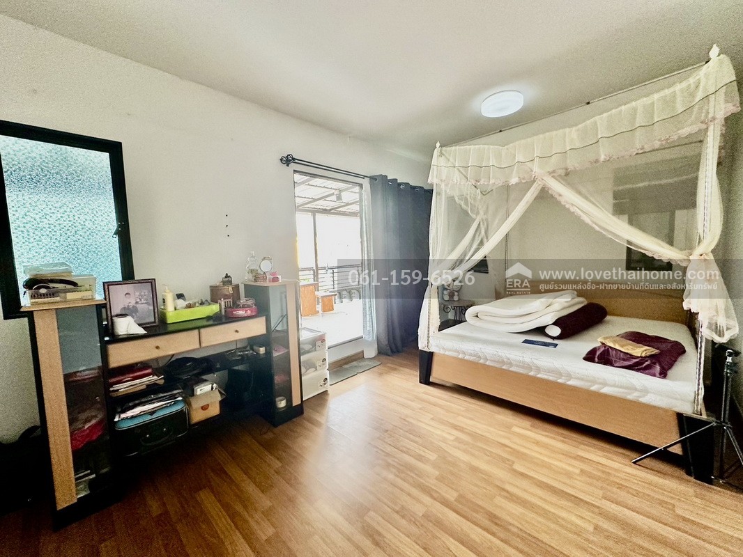 ขายทาวน์เฮ้าส์ เดอะคอนเนค 41 แจ้งวัฒนะ–ติวานนท์ หลังมุม 39.7 ตร.ว. ต่อเติมเต็มพื้นที่ ทำเลดี ใกล้รถไฟฟ้าสายสีชมพู-สถานีปากเกร็ด