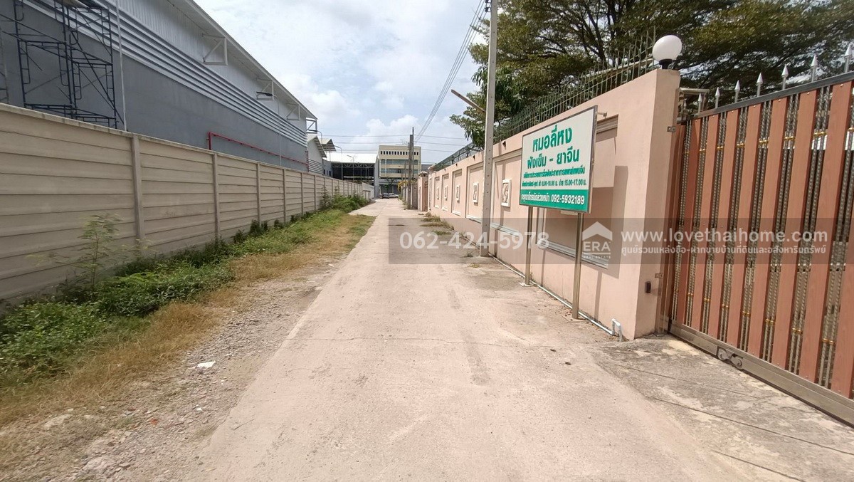 ขายที่ดิน ถนนประชาอุทิศ พื้นที่ 392 ตรว. ถมแล้ว เข้าซอยเพียง 100 เมตร ที่ดินแปลงสวย ทำเลดี เหมาะทำธุรกิจ