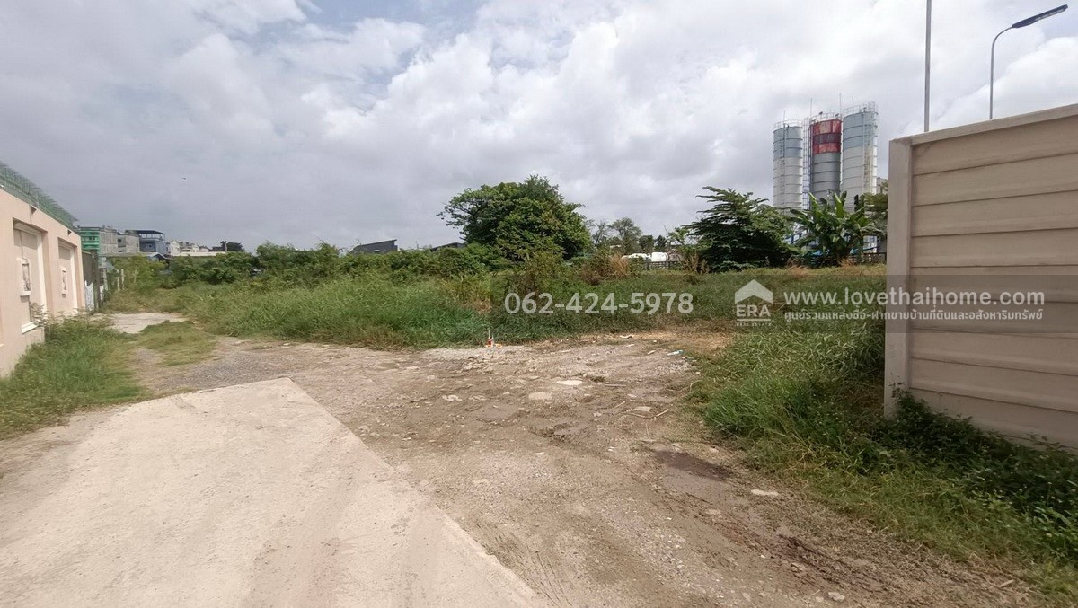 ขายที่ดิน ถนนประชาอุทิศ พื้นที่ 392 ตรว. ถมแล้ว เข้าซอยเพียง 100 เมตร ที่ดินแปลงสวย ทำเลดี เหมาะทำธุรกิจ