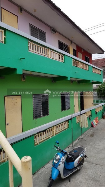 ขายที่ดินพร้อมอาคารและกิจการห้องเช่า ซ.เลียบวารี35 (คู้ขวา) เข้าซอยเพียง 200 เมตร ย่านหนองจอก พื้นที่ 100 ตรว. ราคาถูกมากๆ ขายต่ำกว่าราคาประเมิน