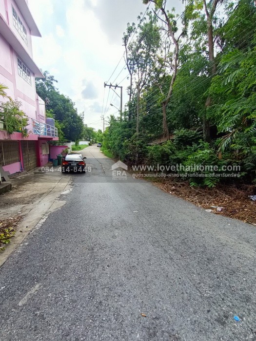ขายถูกที่ดิน ถนนพุทธมณฑลสาย 2 ซอย 29 ทวีวัฒนา พื้นที่ 99 ตรว. แปลงสี่เหลี่ยมผืนผ้า เหมาะสำหรับปลูกสร้างที่อยู่อาศัย