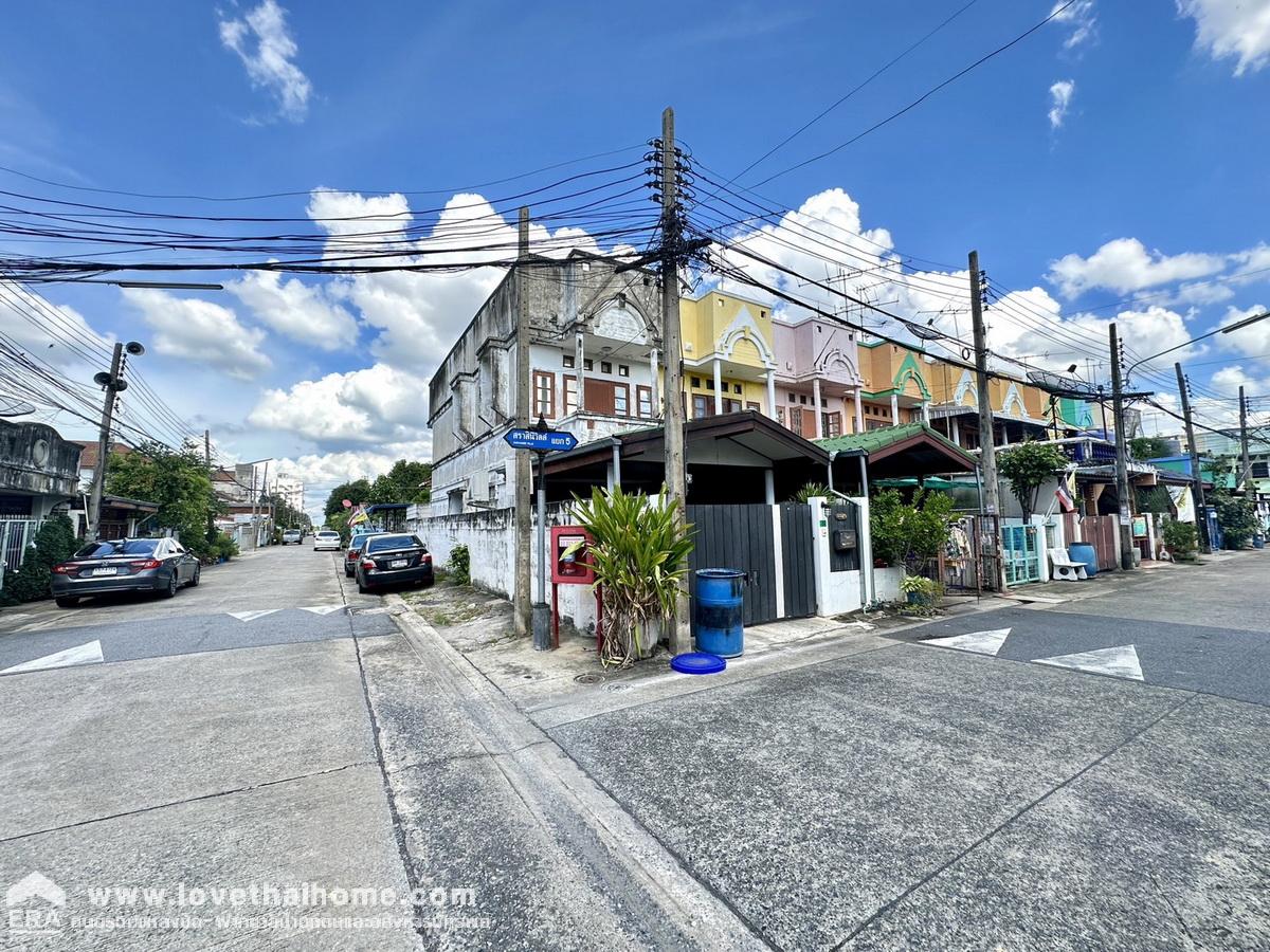 ขายอพาร์ตเม้นท์ 4 ชั้น ถนนพหลโยธิน 62 (ลำลูกกา 14) หมู่บ้านสราสินีวิลล์แยก5 พื้นที่ 102 ตรว. ขายต่ำกว่าราคาประเมิน ยังดำเนินกิจการอยู่ ใกล้รถไฟฟ้า 2 สาย คปอ./คูคต