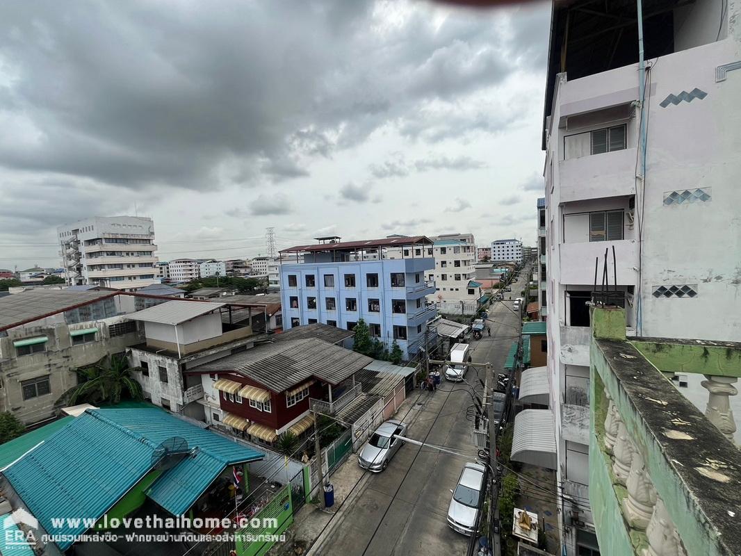 ขายตึกแถว 3 ชั้น ถนนพหลโยธิน-รังสิต ซอยคลองหลวง3 ขนาด 2 คูหา ขายถูก ขายเพียง 7.8 ล้านบาท พื้นที่ 51 ตรว. ทำเลดี ตกแต่ง พร้อมเข้าอยู่ได้เลย ใกล้ถนนพหลโยธิน-รังสิต ตรงข้ามฟิวเจอร์พาร์ค รังสิต