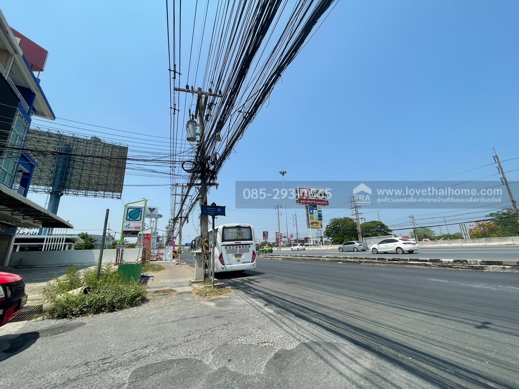 ขายตึกแถว 4 ชั้น ซอยคลองหลวง16 หมู่บ้านสินธานี ถนนพหลโยธิน พื้นที่ 17.7 ตรว. ทำเลดี ใกล้แหล่งสาธารณูปโภค ตรงข้ามไทวัสดุ รังสิต ขายตึกแถว 4 ชั้น ซอยคลองหลวง16 หมู่บ้านสินธานี ถนนพหลโยธิน พื้นที่ 17.7 ตรว. ทำเลดี ใกล้แหล่งสาธารณูปโภค ตรงข้ามไทวัสดุ รังสิต