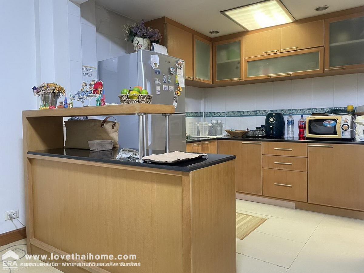 ขายทาวน์โฮม 3 ชั้น หมู่บ้านเมอริท เพลส ลาดพร้าว 87 เฟส 1 พื้นที่ 18.9 ตรว. พร้อมอยู่ ใกล้ทางด่วนรามอินทรา-อาจณรงค์ ถูกที่สุดในหมู่บ้าน 