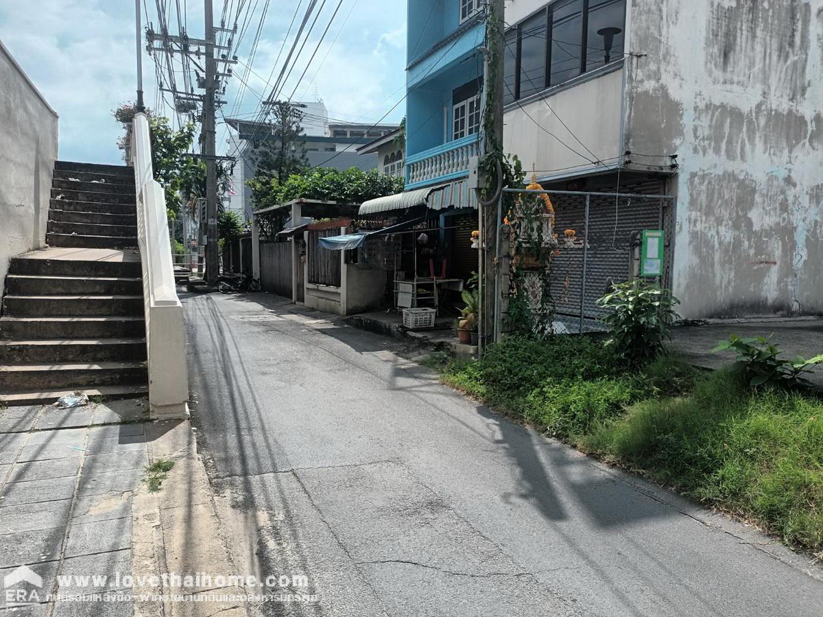 ขายที่ดินถนนประชาชื่นสาย 1 บางซื่อ ติด MRT บางโพ ที่ดินถมลาดซีเมนเรียบร้อย 71 ตรว. ราคาใกล้ประเมิน ใกล้รัฐสภาแห่งใหม่ ถูกมากจองด่วน ช้าหมด