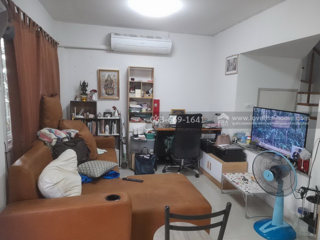 ขายทาวน์เฮ้าส์ 2 ชั้น หมู่บ้านศุภาลัยโนโว วิลล์ วงแหวน-บางใหญ่ ติดถนนเลียบคลองและถนนหลวง 2 ฝั่ง คือ ถนนทางหลวงหมายเลข9 และ ถนน345 พื้นที่ 21.4 ตรว. สภาพบ้านสวย ต่อเติมครัว,โรงจอดรถ เจ้าของขายขาดทุน ซื้อแล้วยังมีเงินเหลือ