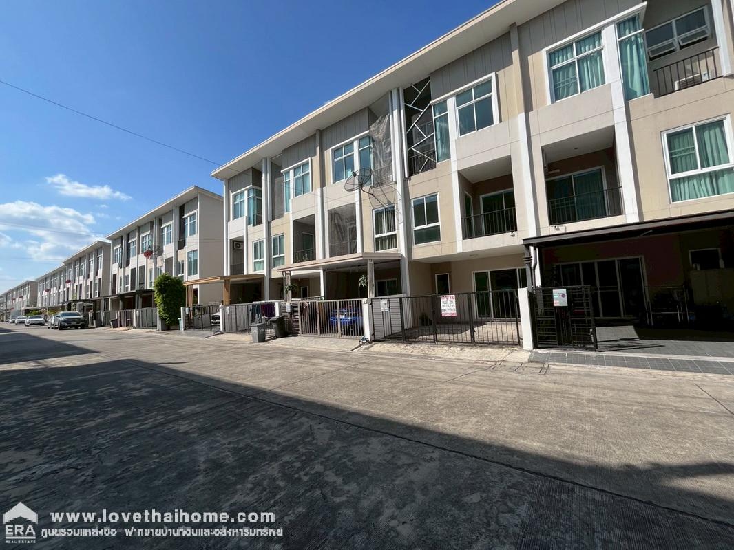ขายทาวน์โฮม 3 ชั้น หมู่บ้านซิกเนเจอร์ รามอินทรา109 ซ.พระยาสุเรนทร์24 พื้นที่ 20.5 ตรว. ขายปลดหนี้ ด่วนๆ ใกล้ห้างแฟชั่นไอแลนด์