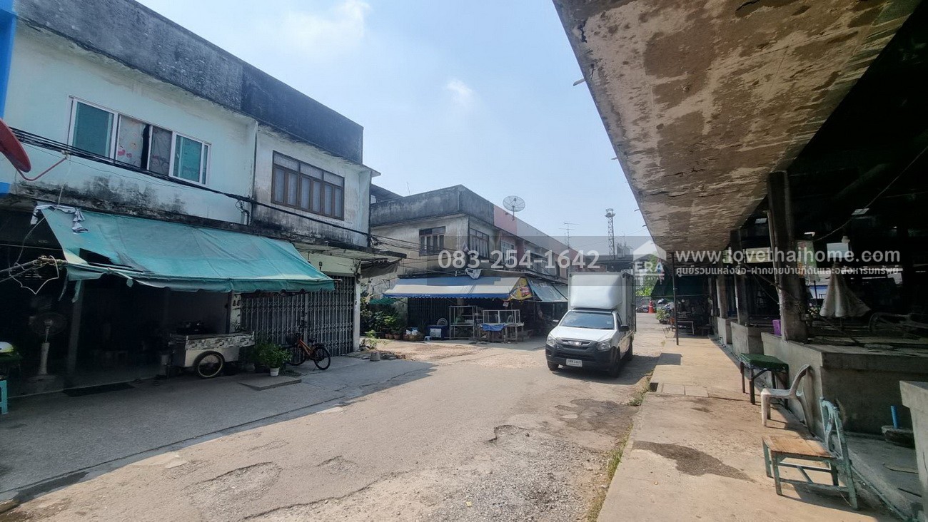 ขายทาวน์เฮ้าส์ ซอยสุขุมวิท 56 ใกล้รถไฟฟ้า BTS สถานีอ่อนนุช พื้นที่ 55.4 ตร.วา ทำเลใจกลางเมือง หน้าแปลงติดถนนสาธารณะ ซอยโรงเรียนบางจาก 