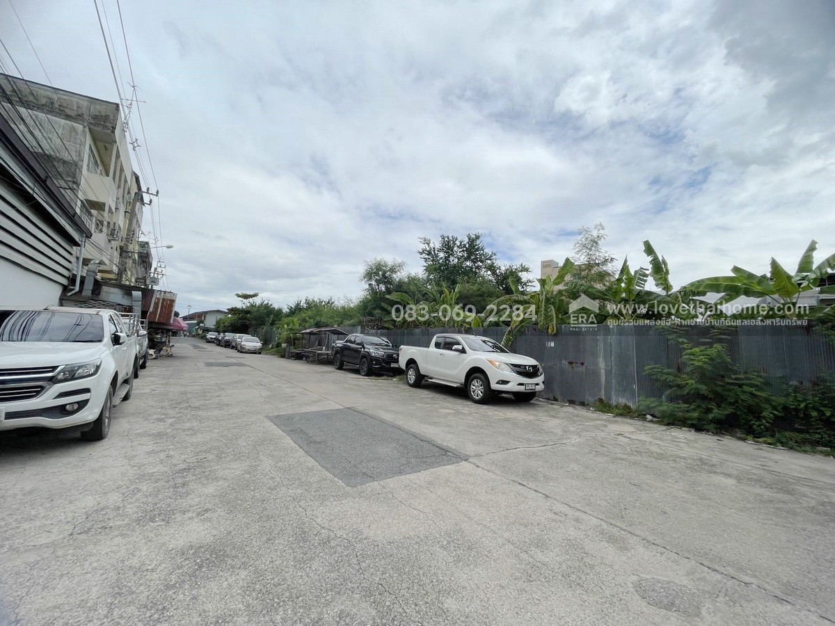 ขายที่ดิน ซอยประชาอุทิศ 54 ตรงข้ามแยก 15 หมู่บ้านธนาปัฐ ที่ถมแล้ว 1-2-10.1 ไร่  เป็นพื้นที่สีเหลือง เข้า-ออกซอยพุทธบูชาได้