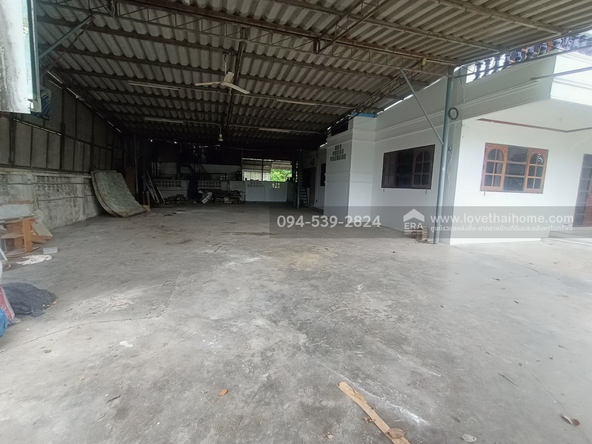 ขายบ้านเดี่ยว หมู่บ้านสหกรณ์ 3 ถ.เลี่ยงเมือง-ปากเกร็ด 13 เข้าซอยเพียง 300 เมตร พื้นที่ 100 ตรว. ห่างจากสถานีรถไฟฟ้าสายสีชมพู-เลี่ยงเมืองปากเกร็ด เพียง 2 กม.
