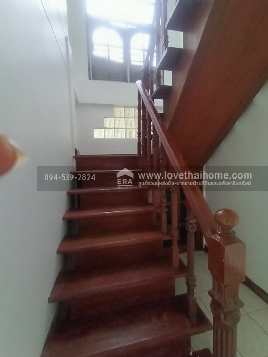 ขายบ้านเดี่ยว หมู่บ้านสหกรณ์ 3 ถ.เลี่ยงเมือง-ปากเกร็ด 13 เข้าซอยเพียง 300 เมตร พื้นที่ 100 ตรว. ห่างจากสถานีรถไฟฟ้าสายสีชมพู-เลี่ยงเมืองปากเกร็ด เพียง 2 กม.