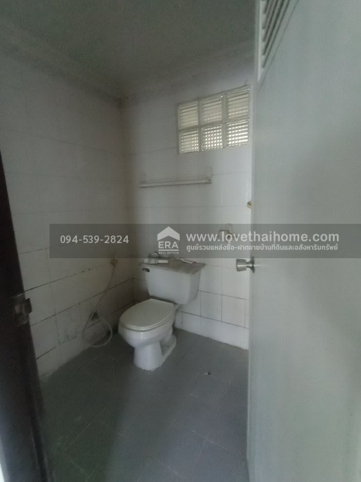 ขายบ้านเดี่ยว หมู่บ้านสหกรณ์ 3 ถ.เลี่ยงเมือง-ปากเกร็ด 13 เข้าซอยเพียง 300 เมตร พื้นที่ 100 ตรว. ห่างจากสถานีรถไฟฟ้าสายสีชมพู-เลี่ยงเมืองปากเกร็ด เพียง 2 กม.
