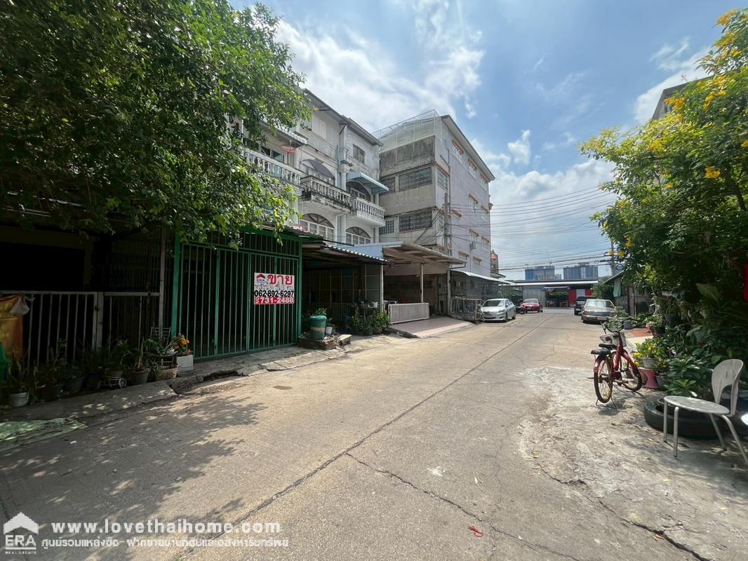 ขายตึกแถว 3.5 ชั้น หมู่บ้านบางใหญ่ซิตี้ บางใหญ่ นนทบุรี พื้นที่ 18 ตรว. ใกล้เซ็นทรัลเวสต์เกต ทำเลทองย่านธุรกิจ สามารถค้าขายได้