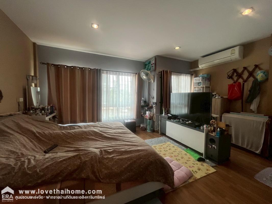 ขายทาวน์โฮม 3 ชั้น หมู่บ้านคาซ่า ซิตี้วงแหวน-ลำลูกกา ลำลูกกา คลอง5 หลังมุม พื้นที่ 20.5 ตารางวา ทำเลทองติดถนนเมนหลัก ตกแต่งสวยราคาดีคุ้มสุดๆ รีบตัดสินใจก่อนพลาดโอกาส!!