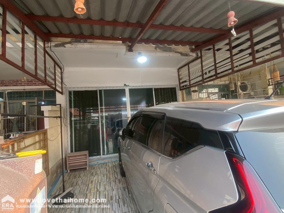 ขายบ้านเพทาย เพลส ถ.ลำลูกกา คลองสาม ทาวน์เฮ้าส์ 2 ชั้น 17 ตรว. หมู่บ้านใกล้ถนนใหญ่ เดินทางสะดวก ทำเลดี ราคานี้หาไม่ได้แล้ว