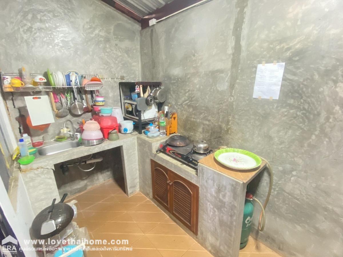 ขายบ้านเพทาย เพลส ถ.ลำลูกกา คลองสาม ทาวน์เฮ้าส์ 2 ชั้น 17 ตรว. หมู่บ้านใกล้ถนนใหญ่ เดินทางสะดวก ทำเลดี ราคานี้หาไม่ได้แล้ว
