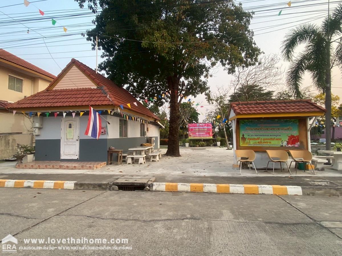 ขายบ้านเพทาย เพลส ถ.ลำลูกกา คลองสาม ทาวน์เฮ้าส์ 2 ชั้น 17 ตรว. หมู่บ้านใกล้ถนนใหญ่ เดินทางสะดวก ทำเลดี ราคานี้หาไม่ได้แล้ว