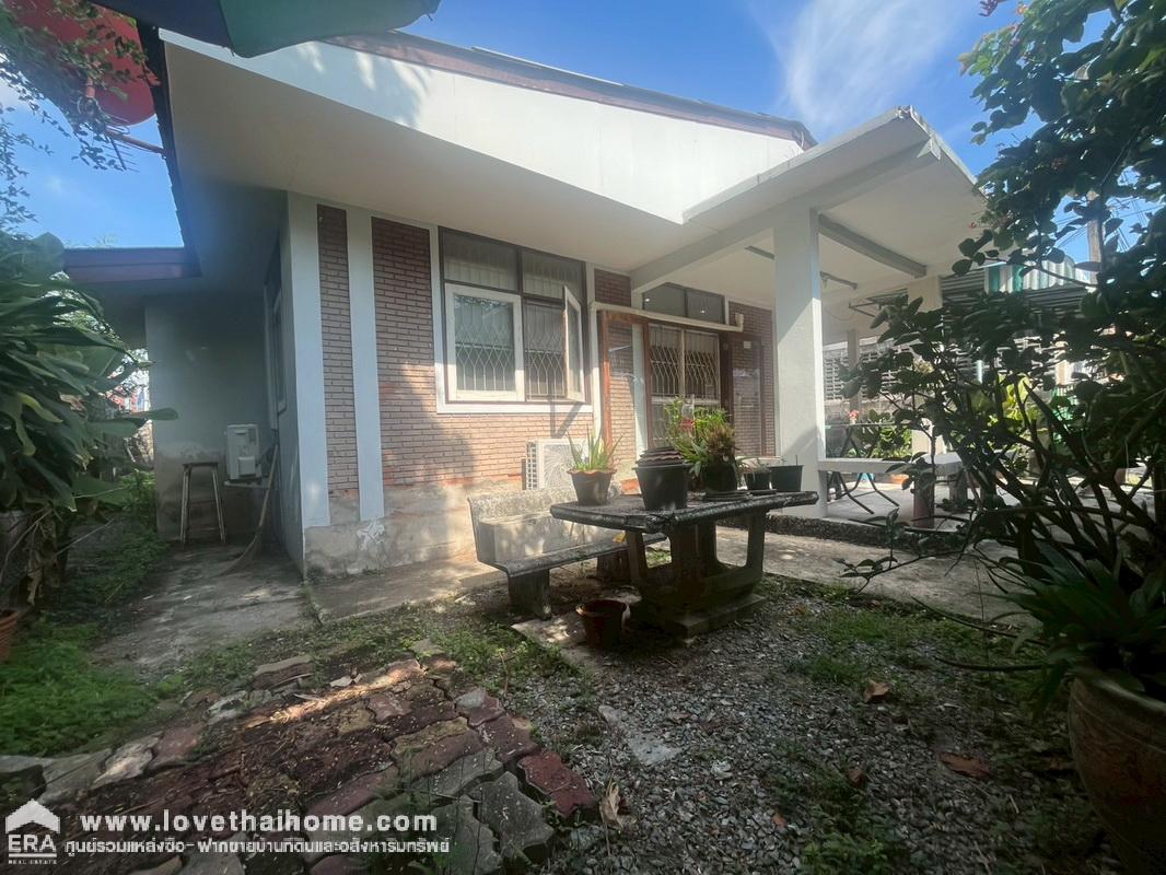 ขายบ้านเดี่ยว ซอยนวมินทร์87 ขนาด 54 ตรว. ราคาพิเศษเพียง 3.3 ล้านบาท ทำเลทองใจกลางเมือง ใกล้ถนนหลัก บรรยากาศดี หาไม่ได้อีกแล้วในย่านนี้ รีบตัดสินใจก่อนพลาดโอกาสดีๆ