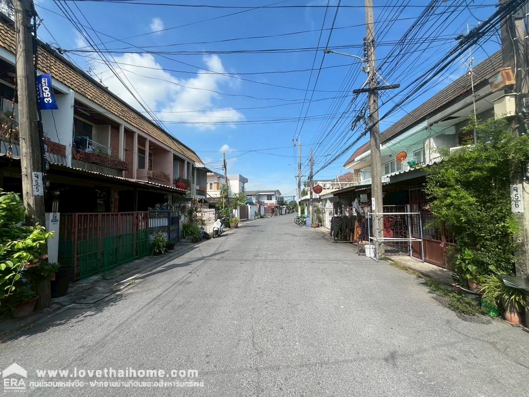 ขายบ้านเดี่ยว ซอยนวมินทร์87 ขนาด 54 ตรว. ราคาพิเศษเพียง 3.3 ล้านบาท ทำเลทองใจกลางเมือง ใกล้ถนนหลัก บรรยากาศดี หาไม่ได้อีกแล้วในย่านนี้ รีบตัดสินใจก่อนพลาดโอกาสดีๆ