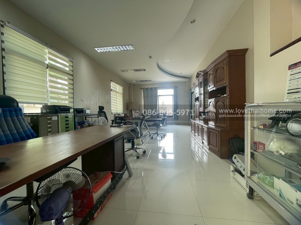 ขายโรงงาน โกดัง ย่านบางบัวทอง นนทบุรี ใน ต.ลำโพ พื้นที่ 343 ตรว. มาตราฐานใหม่สวยหรู  พร้อมเปิดกิจการได้เลย ราคาถูกเพียง 25.9 ล้าน/ต่อรองได้ ลดด่วนสุดๆ