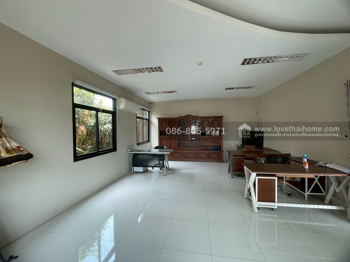 ขายโรงงาน โกดัง ย่านบางบัวทอง นนทบุรี ใน ต.ลำโพ พื้นที่ 343 ตรว. มาตราฐานใหม่สวยหรู  พร้อมเปิดกิจการได้เลย ราคาถูกเพียง 25.9 ล้าน/ต่อรองได้ ลดด่วนสุดๆ