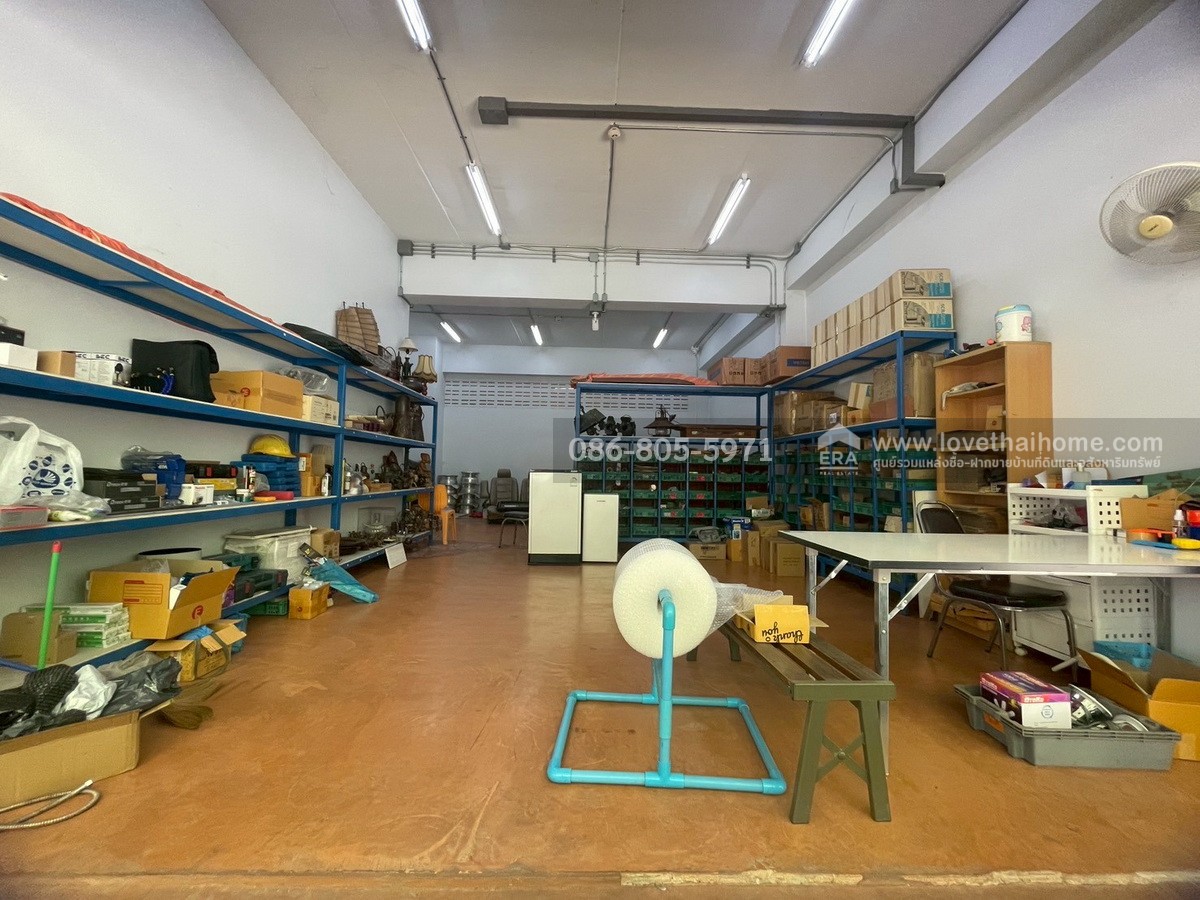 ขายโรงงาน โกดัง ย่านบางบัวทอง นนทบุรี ใน ต.ลำโพ พื้นที่ 343 ตรว. มาตราฐานใหม่สวยหรู  พร้อมเปิดกิจการได้เลย ราคาถูกเพียง 25.9 ล้าน/ต่อรองได้ ลดด่วนสุดๆ