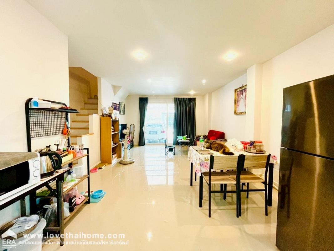 ขายทาวน์เฮ้าส์ 2 ชั้น หมู่บ้านศุภาลัย ไพรด์ วงแหวน-ลำลูกกา คลอง6 ปทุมธานี พื้นที่ 19.8 ตรว. ขาย 2.49 ล้านบาท หลังมุม บ้านใหม่ ราคาต่อรองได้อีก