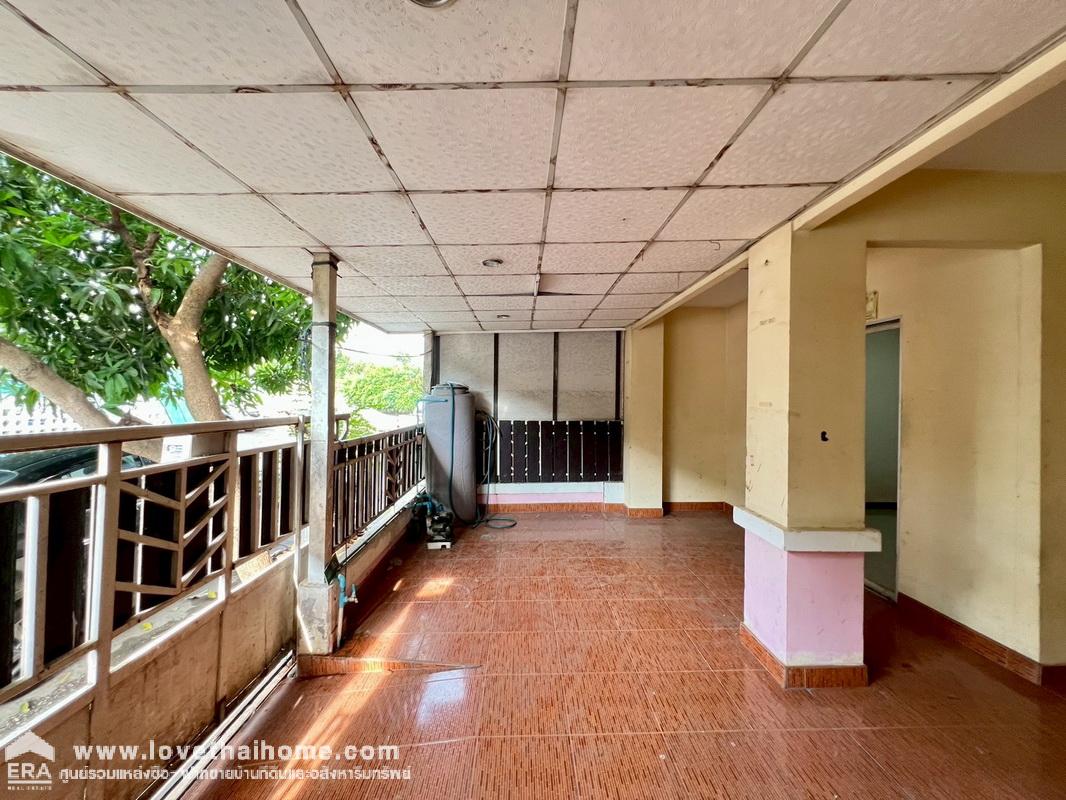 ขายทาวน์เฮ้าส์ 2 ชั้น ถนนรังสิต-นครนายก คลอง3 หมู่บ้านพฤกษาC ขนาด 18 ตรว. ใกล้ฟิวเจอร์พาร์ค รังสิต ตรงข้ามตลาดไทยสมบูรณ์ ขายตามสภาพปัจจุบัน