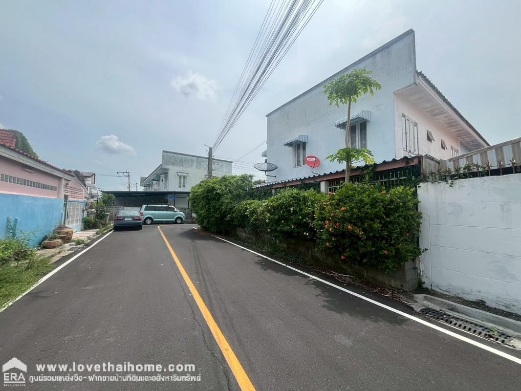 ขายทาวน์เฮ้าส์ 2 ชั้น หมู่บ้านบัวทอง2 บางใหญ่ หลังมุม ขนาด 30 ตรว. ขายเพียงแค่ 1.95 ล้านบาท ใกล้เซ็นทรัลเวสต์เกต ทำเลใจกลางชุมชน พร้อมเข้าอยู่ได้ทันที!!