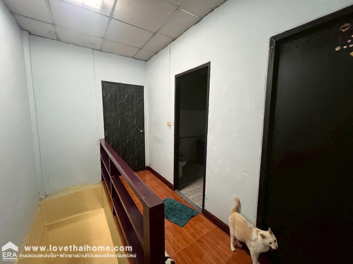 ขายทาวน์เฮ้าส์ราคาถูก เจ้าของบ้านใจดี หมู่บ้านหรรษามาเจริญ3 (ซอยสนอง) เพชรเกษม 81 พื้นที่ 19.6 ตรว. บ้านต่อเติมพร้อมอยู่