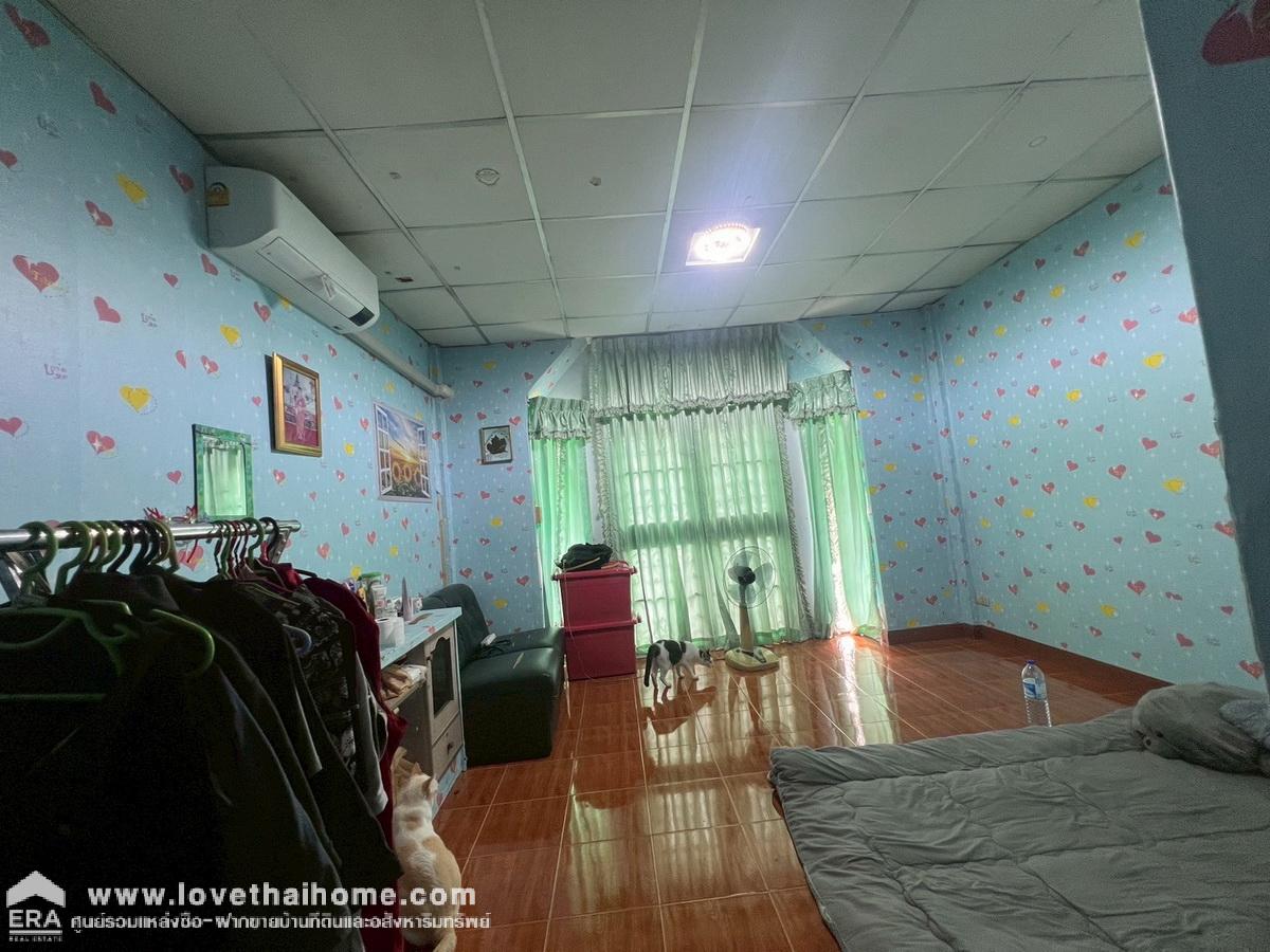 ขายทาวน์เฮ้าส์ราคาถูก เจ้าของบ้านใจดี หมู่บ้านหรรษามาเจริญ3 (ซอยสนอง) เพชรเกษม 81 พื้นที่ 19.6 ตรว. บ้านต่อเติมพร้อมอยู่