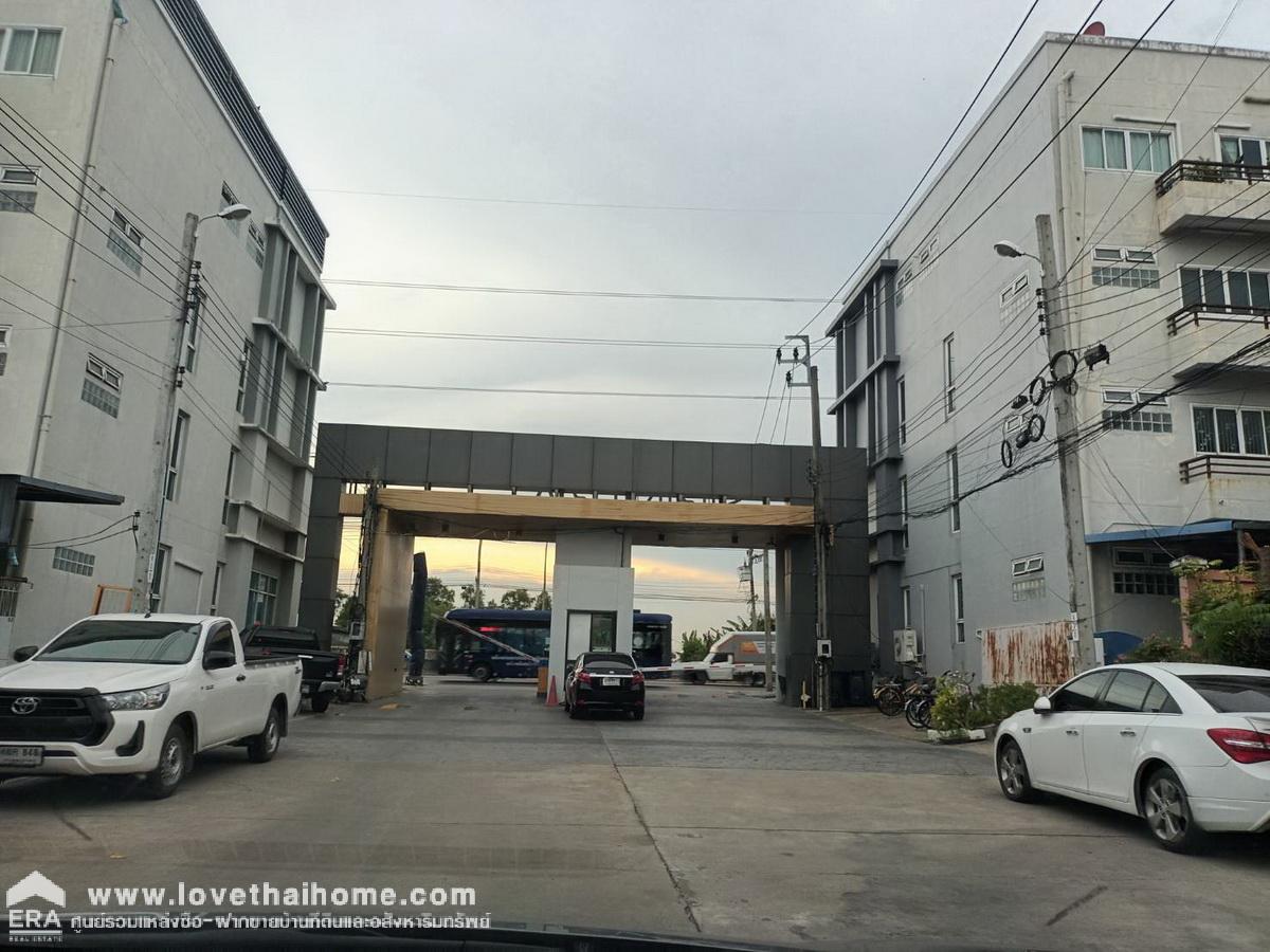 ขายบ้านศิรินทรา ร่มเกล้า-สุวรรณภูมิ โครงการ 1 บ้านเดี่ยว 2 ชั้น 60.10 ตรว. ทำเลดี ติดถนนใหญ่ร่มเกล้า 19/7 ใกล้รถไฟฟ้าสายสีส้ม และสายสีชมพู ใกล้ Airport Line ลาดกระบัง ราคาพิเศษ จองด่วน!