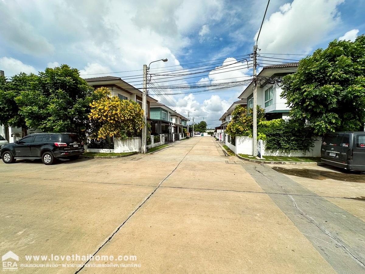 ขายบ้านเดี่ยว เดอะทรัสต์ วิลล์ แพรกษา ปากน้ำ บางปู สมุทรปราการ ขนาด 40.8 ตรว. พื้นที่ใช้สอย 115 ตรม. ทำเลเยี่ยม ใกล้รถไฟฟ้า พร้อมเข้าอยู่ทันที บรรยากาศร่มรื่น เหมาะกับครอบครัว