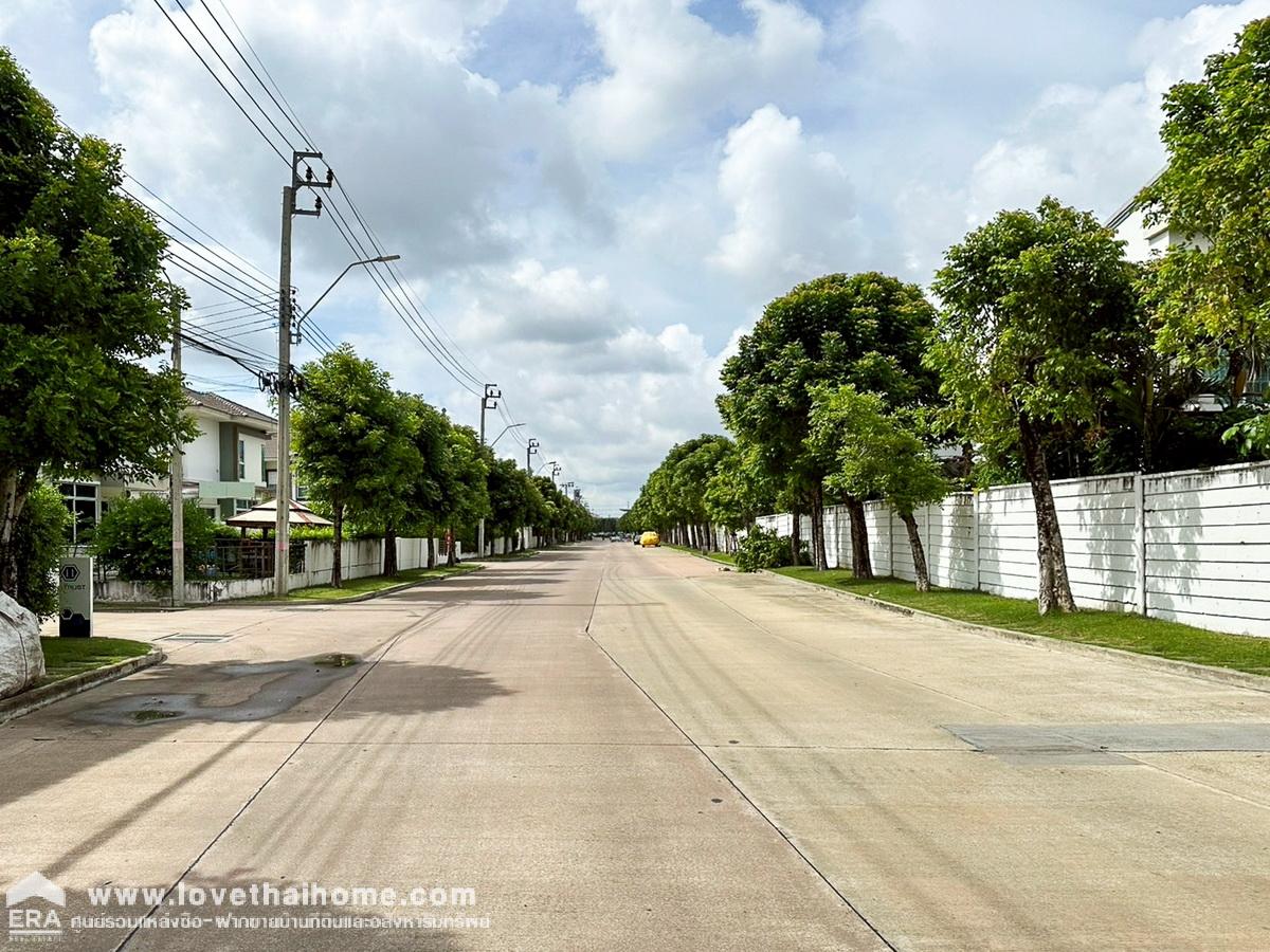 ขายบ้านเดี่ยว เดอะทรัสต์ วิลล์ แพรกษา ปากน้ำ บางปู สมุทรปราการ ขนาด 40.8 ตรว. พื้นที่ใช้สอย 115 ตรม. ทำเลเยี่ยม ใกล้รถไฟฟ้า พร้อมเข้าอยู่ทันที บรรยากาศร่มรื่น เหมาะกับครอบครัว