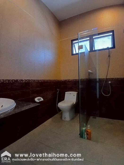 ขายด่วนบ้านเดี่ยว โครงการ รัตนาวดี รีเจ้นท์ พุทธมณฑลสาย3 พื้นที่ 100 ตร.ว. ใกล้รถไฟฟ้าสายสีน้ำเงิน "สถานีหลักสอง" และจุดขึ้นทางด่วน "ศรีรัช"