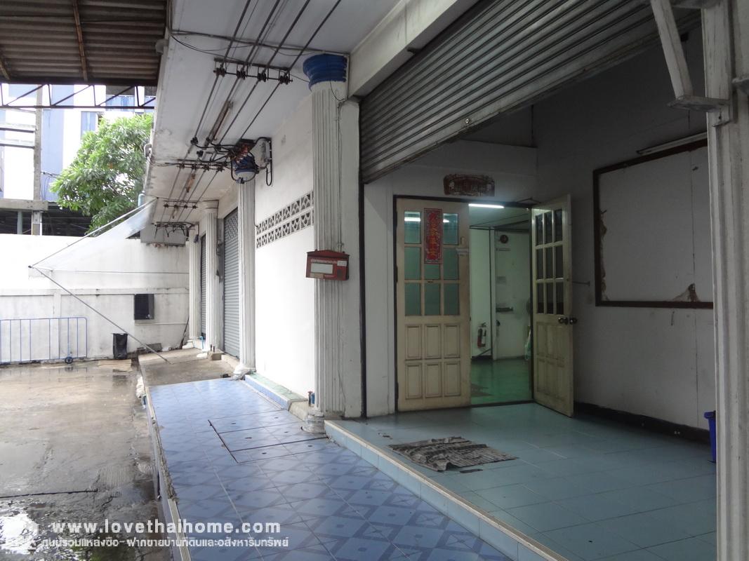 ขายตึกแถว 4 ชั้น ซอยประชาชื่น22 ถนนประชาชื่น-เลียบคลองประปา บางซื่อ 3 คูหา เนื้อที่ 63.1 ตรว. เข้าซอย 100 เมตร ใกล้ทางด่วนศรีรัช ออกบางโพ,เตาปูน,พระราม6 ใกล้ MRT บางซ่อน เหมาะทำโกดัง,เกสเฮ้าส์