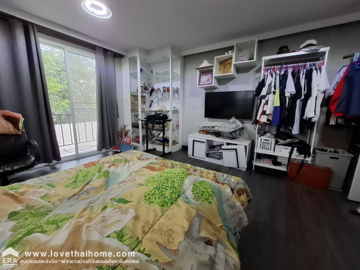 ขายที่ดินพร้อมบ้าน ในซอยสามัคคี 49 หมู่บ้านสายันต์ 2 นนทบรุี แปลงมุมใน 87 ตรว. มีบ้าน 2 หลัง เฟอร์ฯ ครบ พร้อมแอร์ทุกห้อง เข้าซอยเพียง 80 เมตร ตกแต่งสไตล์ลอฟท์ 