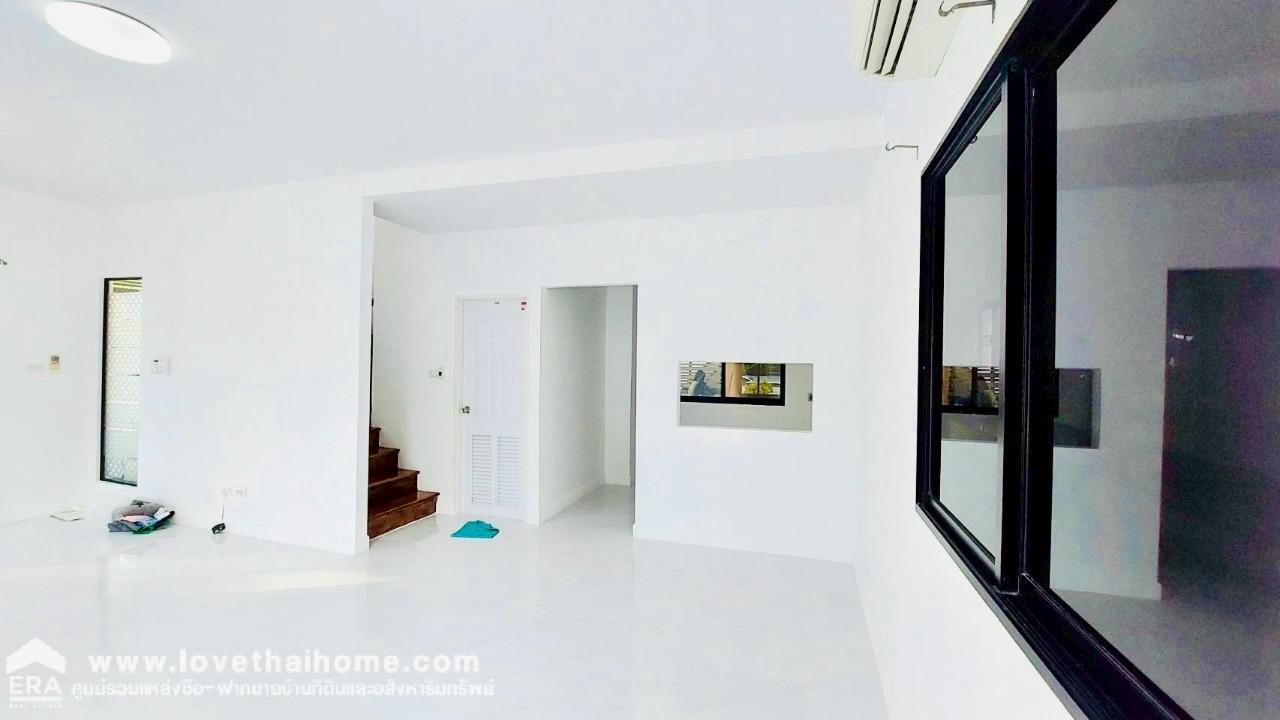 ขายบ้านเดี่ยว 2 ชั้น หมู่บ้านโมดิวิลล่า ลาดกระบัง-สุวรรณภูมิ คลองหลวงแพ่ง พื้นที่ 53.5 ตรว. สภาพนางฟ้า พร้อมอยู่ ใกล้สยาม พรีเมี่ยม เอาท์เล็ต