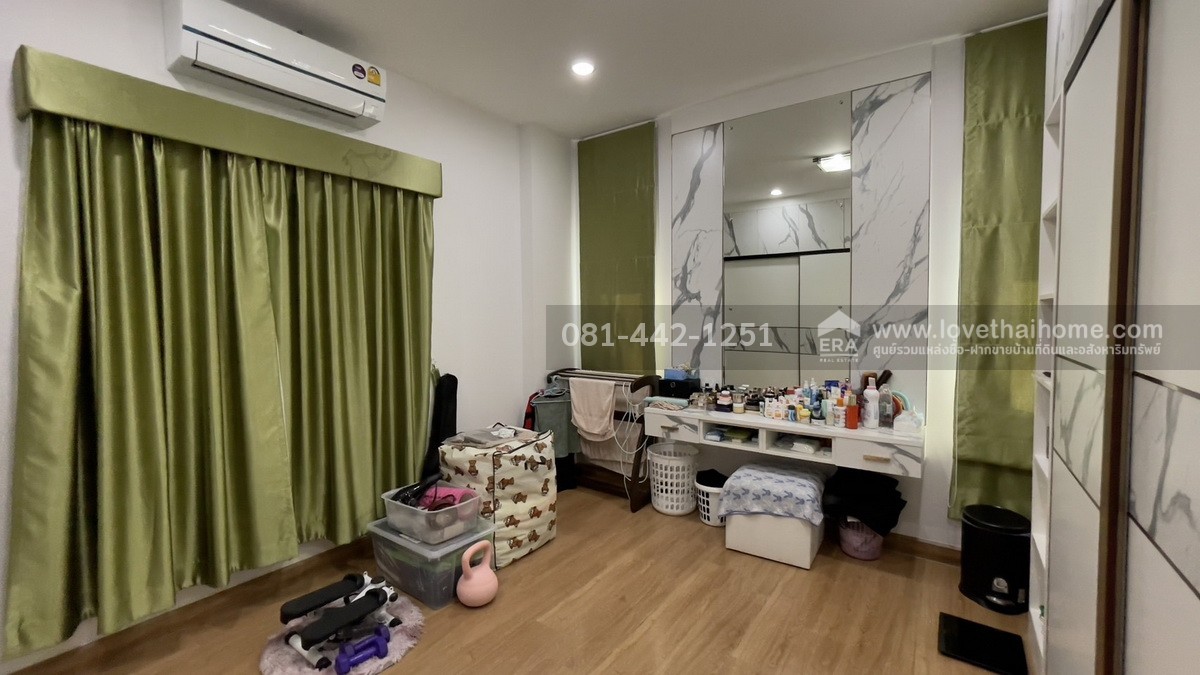 ขายบ้านเดี่ยว2ชั้น ซอยอ่อนนุช51/1 ถนนสุขุมวิท77 พื้นที่ 145 ตรว. บ้านใหม่ ใช้วัสดุเกรดA ปรับราคาขายใหม่ลงมาเหลือเพียงแค่19ล้านเท่านั้น ทำเลรถไฟฟ้าสายสีเหลือง ใกล้สถานีศรีนุช สภาพพร้อมอยู่ถ้าเห็นต้องชอบแน่ๆค่ะ