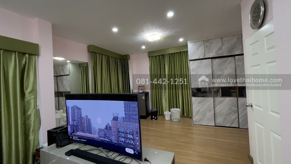 ขายบ้านเดี่ยว2ชั้น ซอยอ่อนนุช51/1 ถนนสุขุมวิท77 พื้นที่ 145 ตรว. บ้านใหม่ ใช้วัสดุเกรดA ปรับราคาขายใหม่ลงมาเหลือเพียงแค่19ล้านเท่านั้น ทำเลรถไฟฟ้าสายสีเหลือง ใกล้สถานีศรีนุช สภาพพร้อมอยู่ถ้าเห็นต้องชอบแน่ๆค่ะ