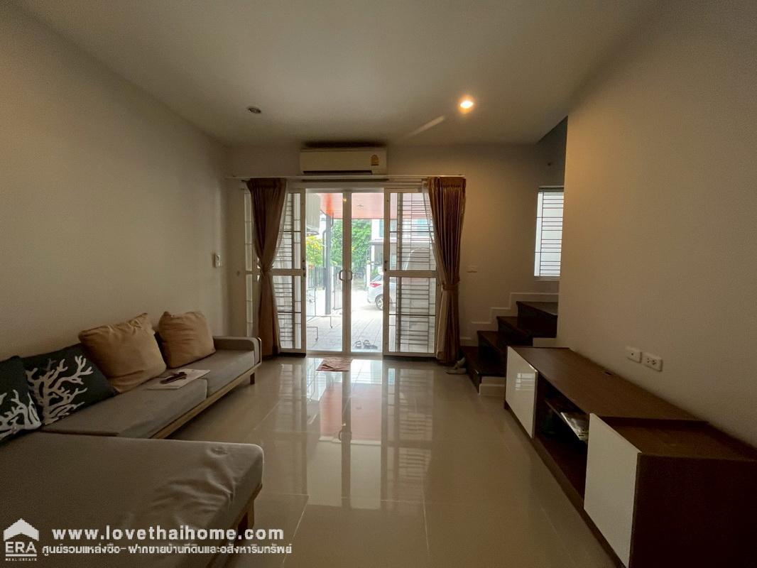 ขายทาวน์โฮม 3 ชั้น หมู่บ้านซิกเนเจอร์ รามอินทรา109 (Sixnature Ramintra109) ซ.พระยาสุเรนทร์24 หลังมุมสวย พื้นที่ 19.8 ตรว. บ้านพร้อมอยู่ แถมเฟอร์นิเจอร์ ลากกระเป๋าเข้าอยู่ได้เลย ราคาลดสุดๆ