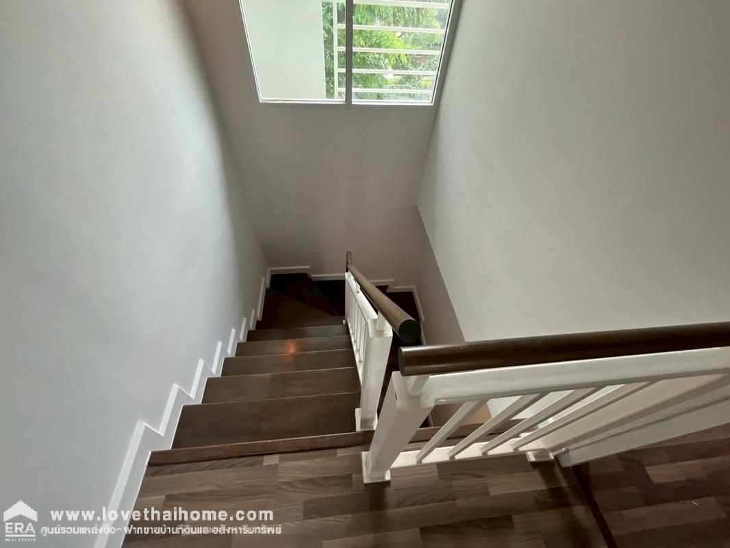 ขายทาวน์โฮม 3 ชั้น หมู่บ้านซิกเนเจอร์ รามอินทรา109 (Sixnature Ramintra109) ซ.พระยาสุเรนทร์24 หลังมุมสวย พื้นที่ 19.8 ตรว. บ้านพร้อมอยู่ แถมเฟอร์นิเจอร์ ลากกระเป๋าเข้าอยู่ได้เลย ราคาลดสุดๆ
