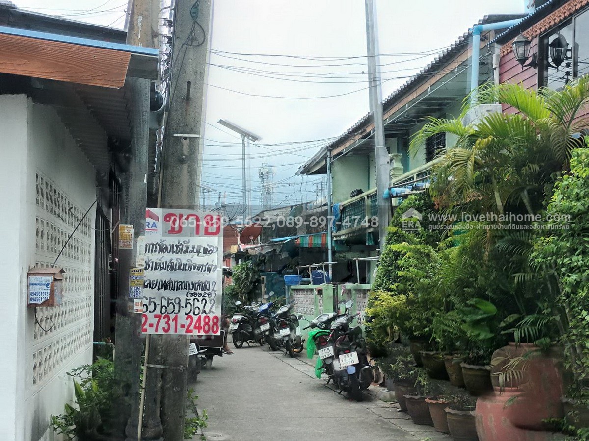 ขายกิจการห้องเช่า การเคหะเมืองใหม่บางพลี ซอยเทศบาลบางเสาธง 2 (ซอย 28) ทาวน์เฮ้าส์ 3 หลังเชื่อมกัน 63.6 ตรว. ผู้เช่าเต็ม พร้อมดำเนินกิจการต่อทันที!