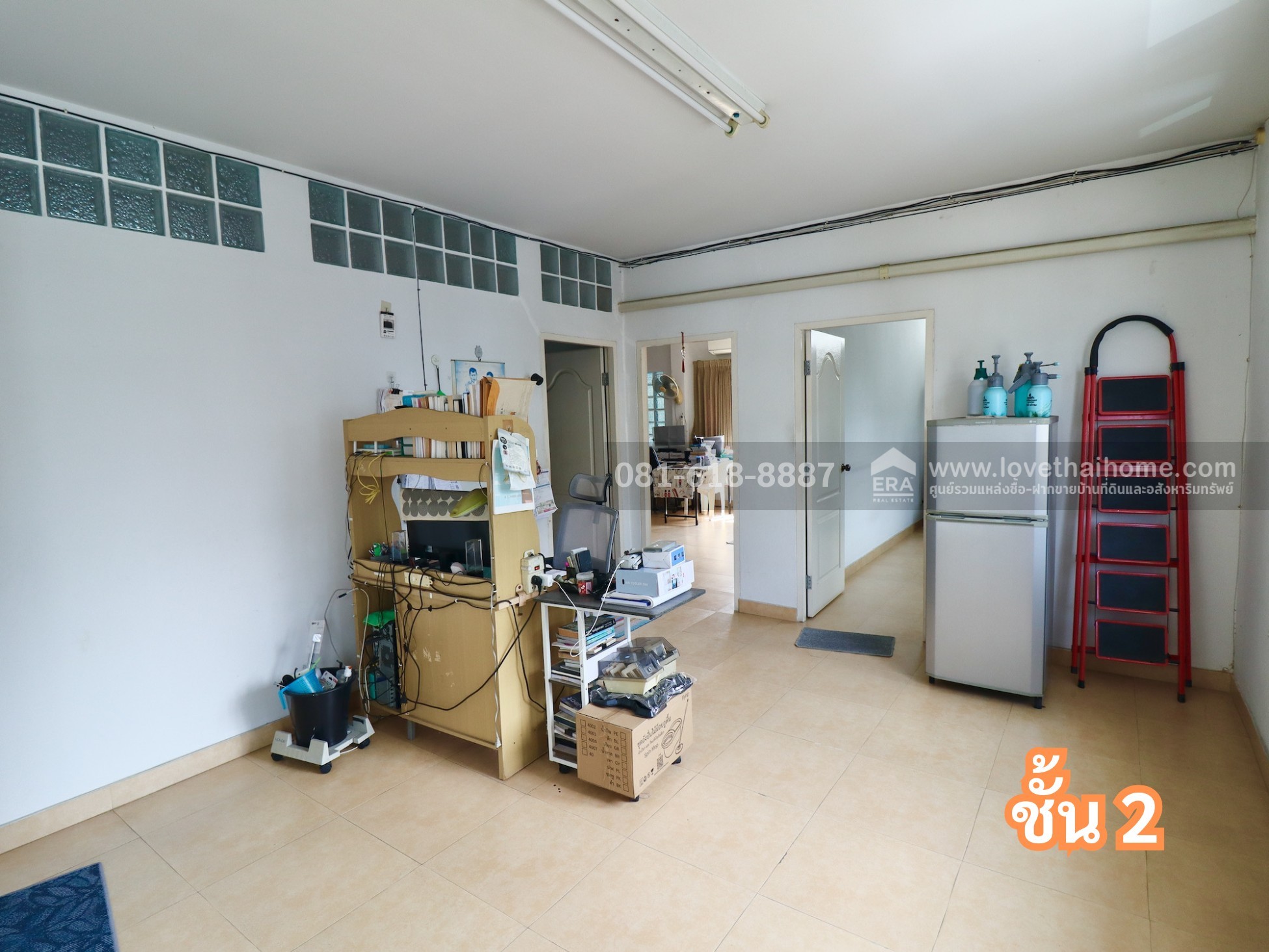 ขายบ้าน3ชั้น ซอยนวมินทร์ 82 ใกล้ห้างโลตัส โรงพยาบาลพญาไท  ขนาด 61 ตร.วา (400 ตารางเมตร) ถนนกว้าง จอดรถข้างบ้านได้